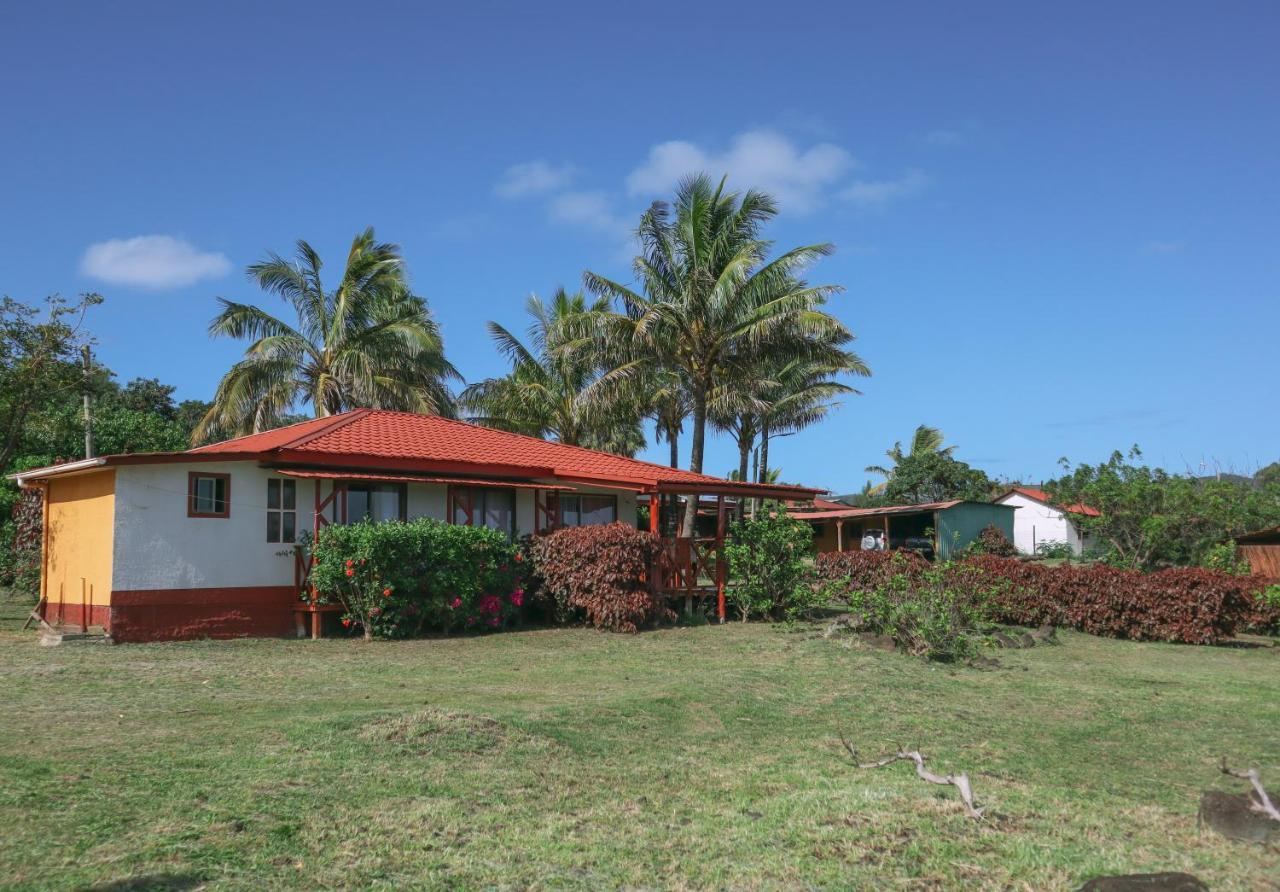 Cabanas Mana Nui Inn Hanga Roa Exterior photo